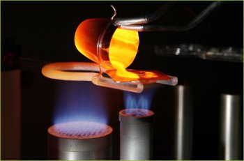 CRB GmbH | preparation of a fused bead for X-ray analysis